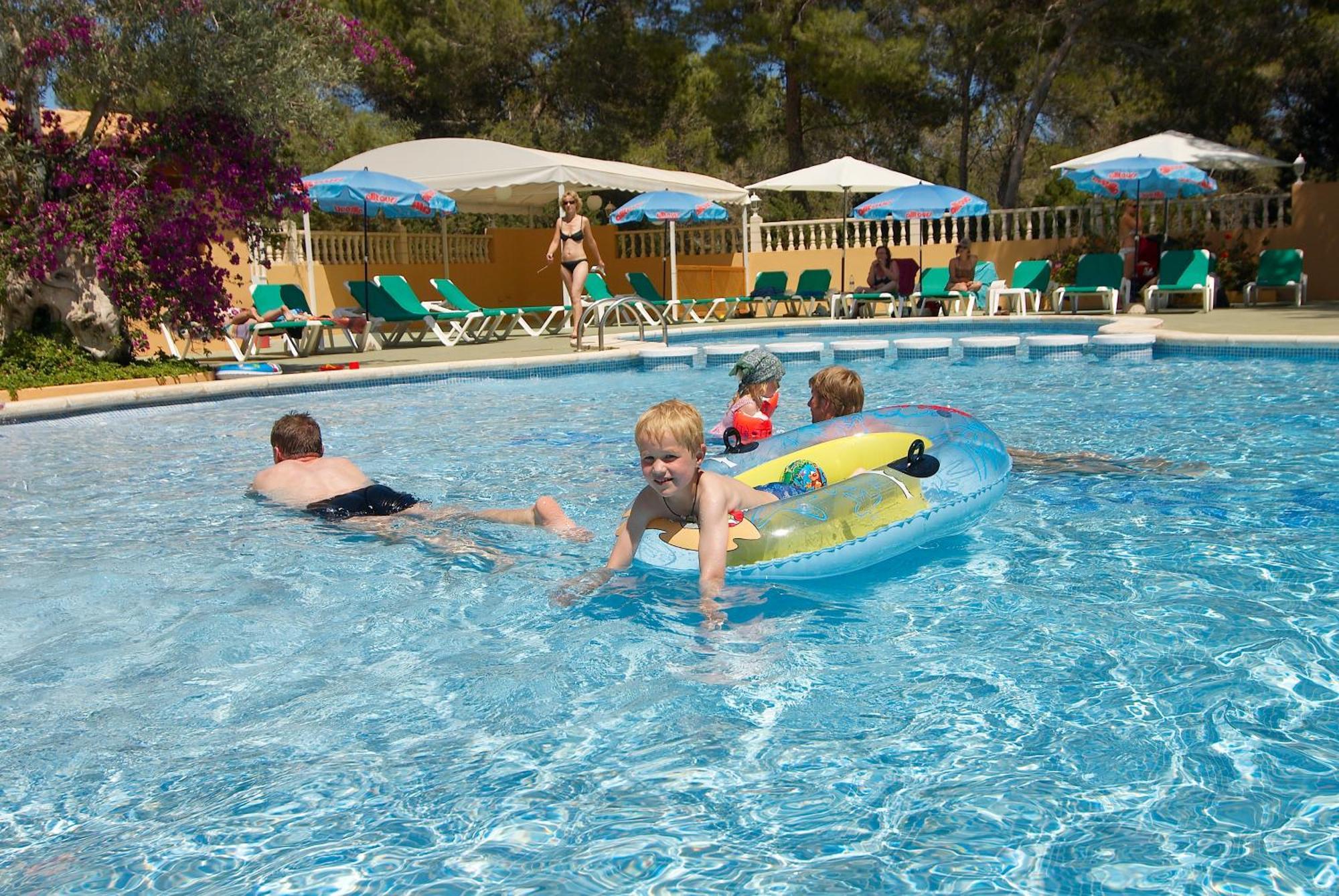 Ses Eufabietes Apartments & Restaurant Platja de Migjorn Zewnętrze zdjęcie
