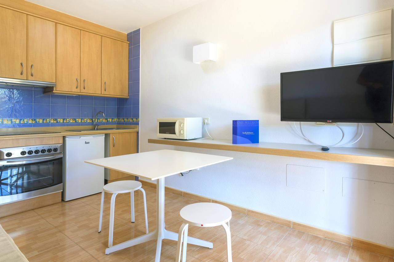 Ses Eufabietes Apartments & Restaurant Platja de Migjorn Zewnętrze zdjęcie