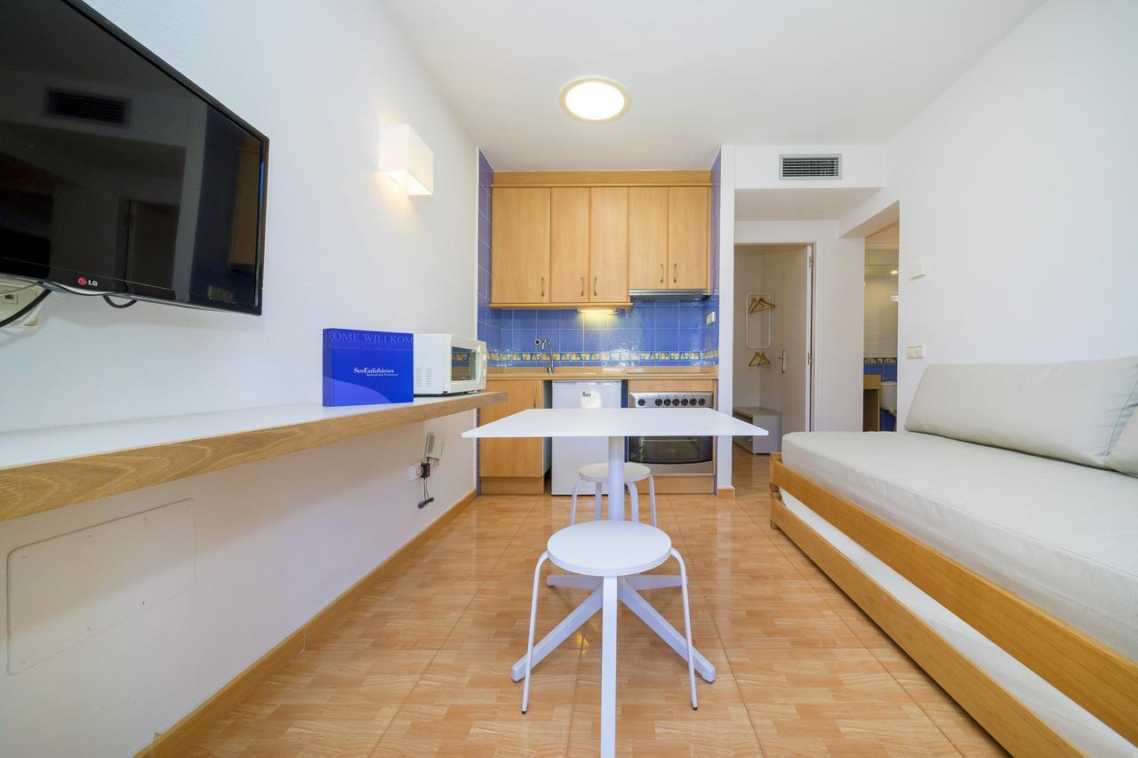 Ses Eufabietes Apartments & Restaurant Platja de Migjorn Zewnętrze zdjęcie